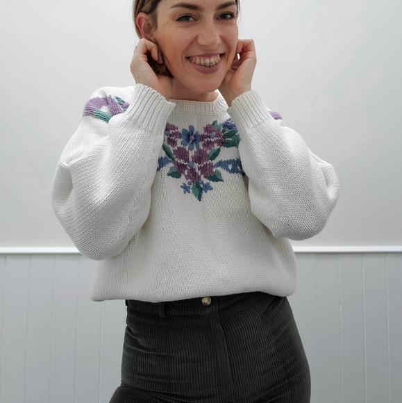 Cottagecore Knit Sweater - Picture 6 of 6